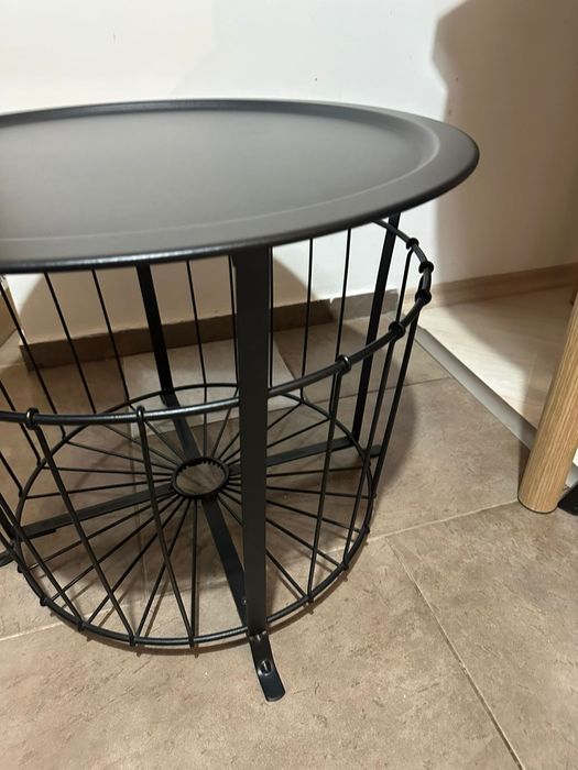 Маса IKEA Gualov