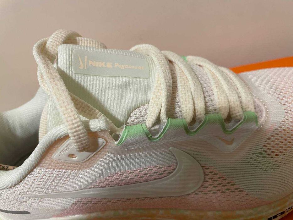 Нови дамски маратонки с кутия Nike Air Zoom Pegasus 41 Sail Crimson Tint  размер 38