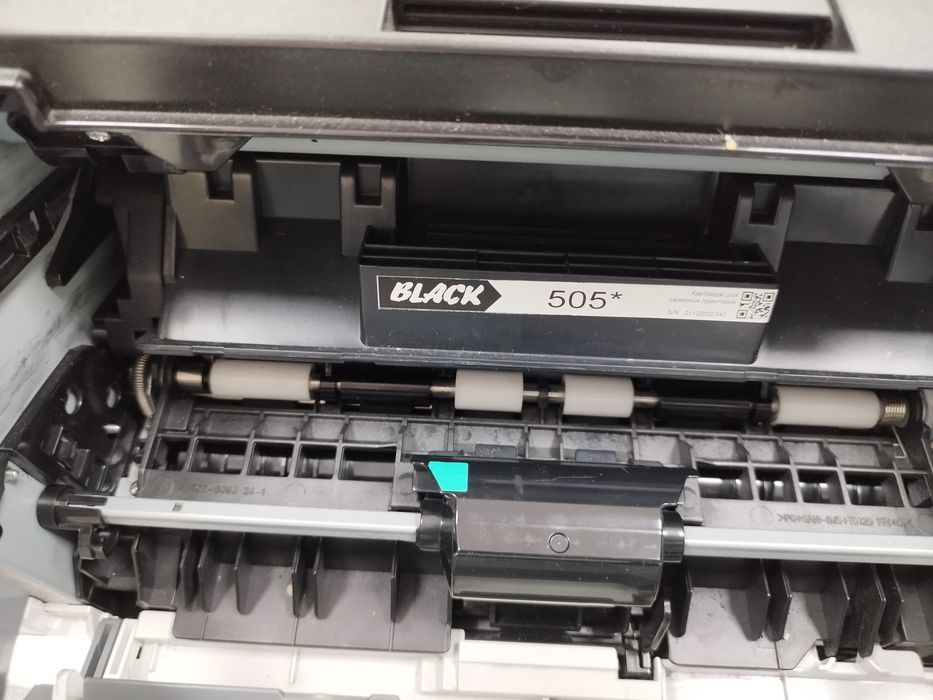 Printer sotiladi Canon sigatli akuratno ishlatilingan