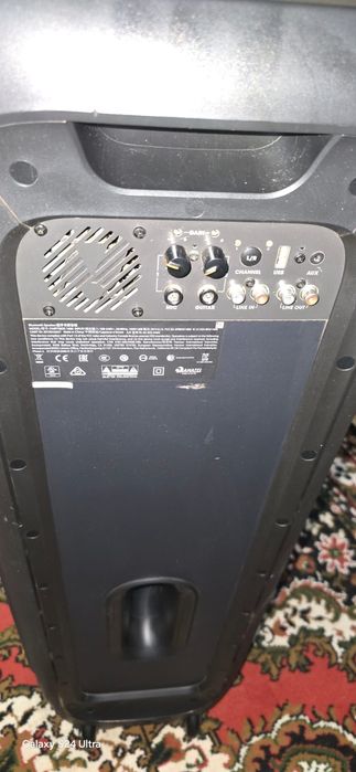 Продам JBL PARTYBOX 1000.