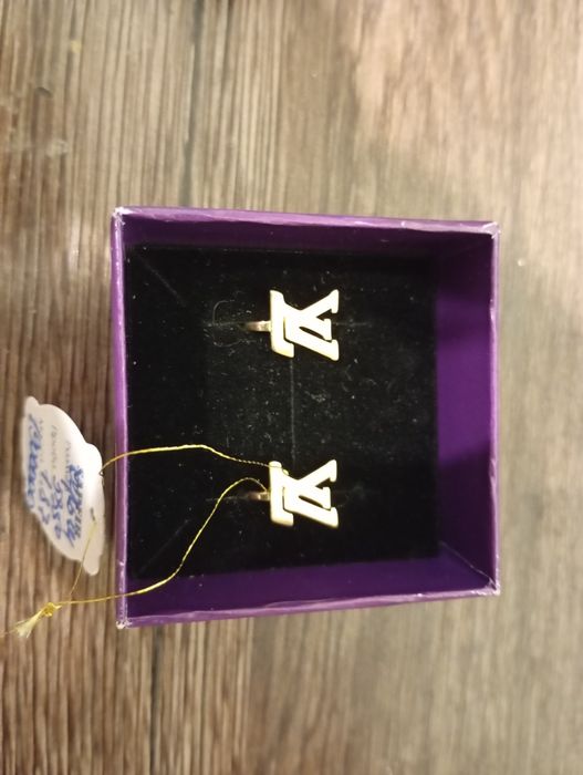 Продаю серьги из золота,585 пробы