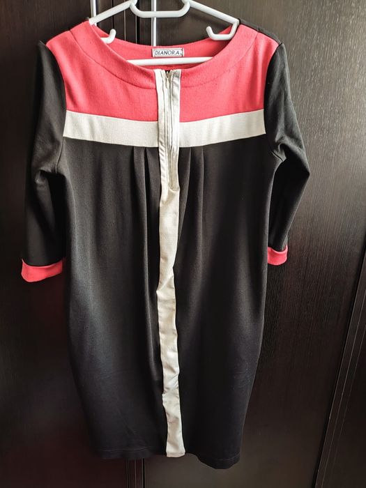 Rochie marime M, potrivita pt femei însărcinate/care alapteaza