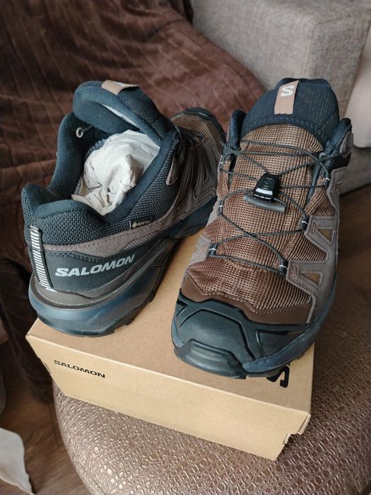 Мъжки туристически обувки. Salomon