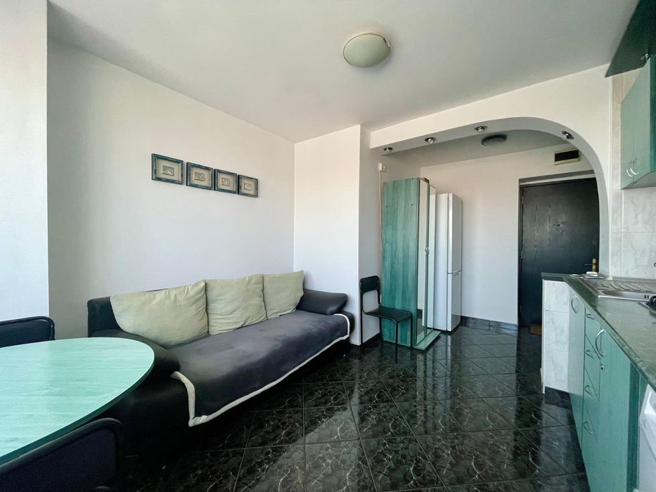 Inchiriez garsoniera dubla bd unirii, direct proprietar, AC, apa calda
