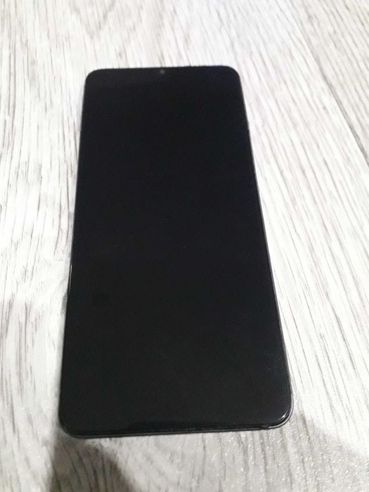 Продам телефон Realme note 50