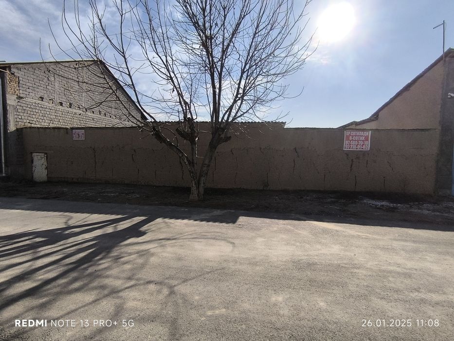 СРОЧНО Ески 16 йилликда 8сотик ер сотилади. 1 сотиги 20500 сотик