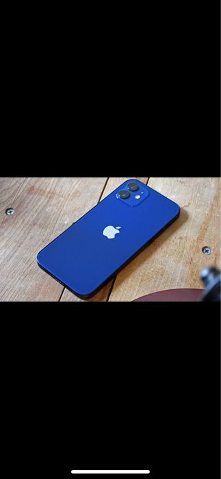 iPhone 12 rangi koʻk usta kormagan