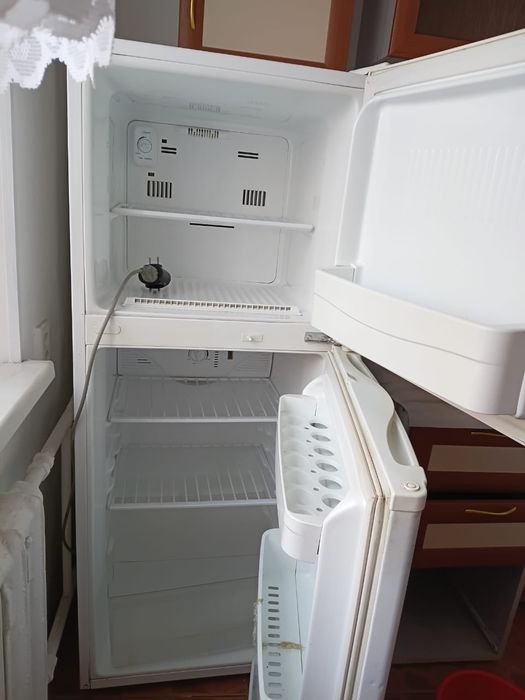 Холодильник нормальный