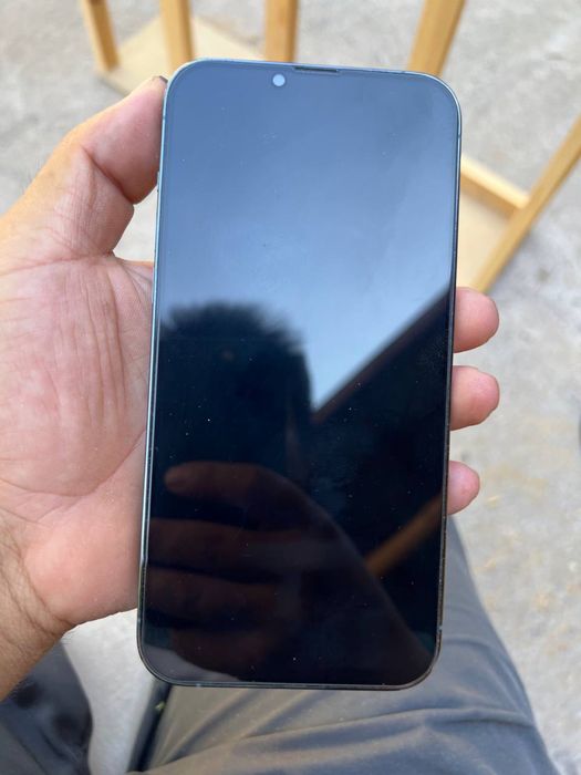 Iphone 13 pro maxs sotiladi hotirasi 128 yomks 78
