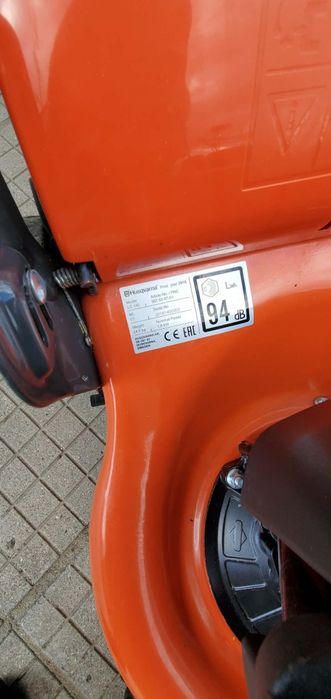 Бензинова косачка Husgvarna LC140
