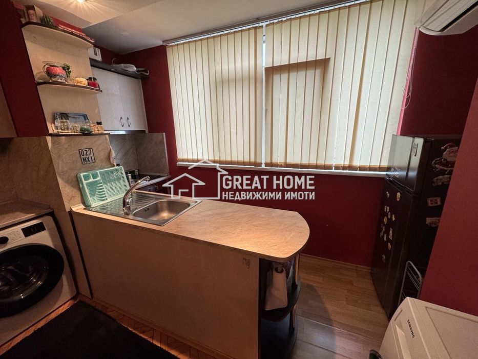 Продава се Двустаен апартамент в Търговище, Център - 42 кв.м за 850 €/кв.м - Снимка #4