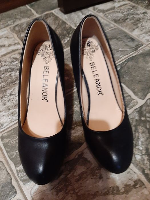 Продам женские обуви