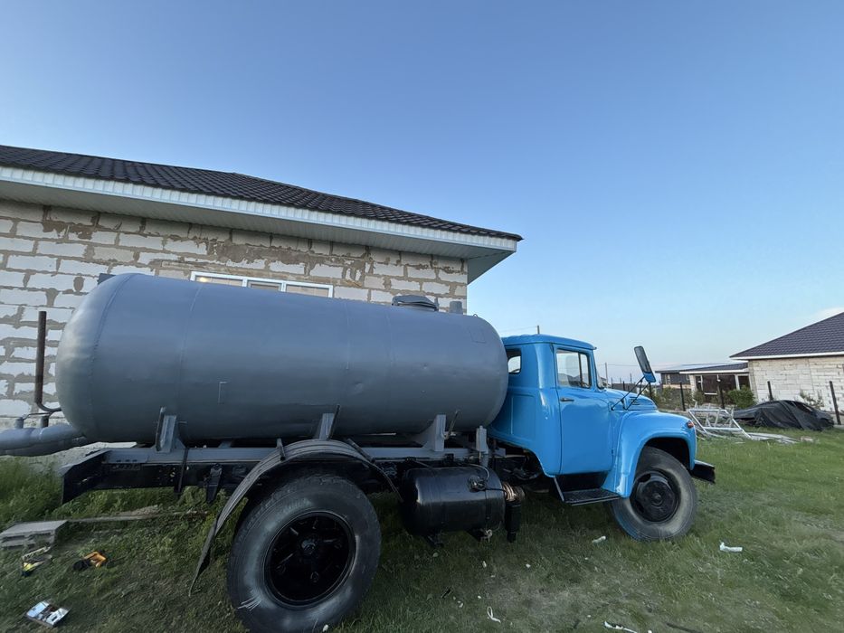 Продам Ассенизатор Зил