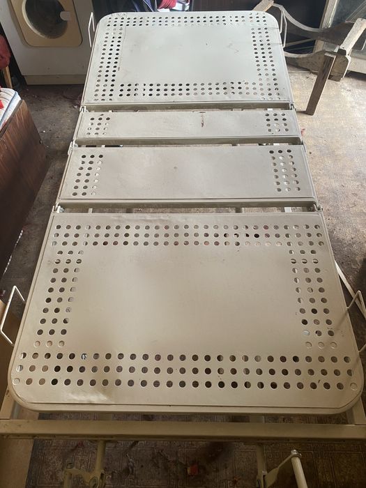 Болнично - медицинско легло.