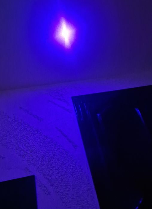 Мощен Лазер /Лилав/