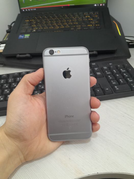 Apple Inc Apple iPhone 6 (A1586)