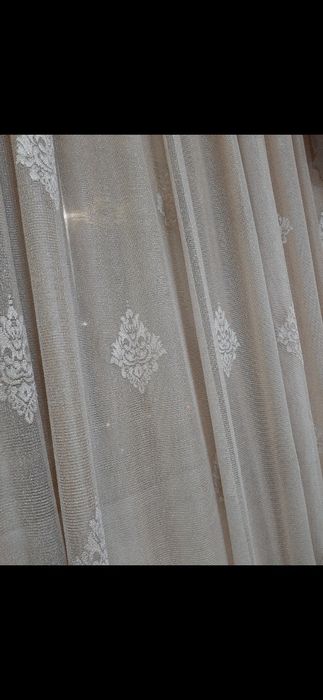 Продам шторы с ламбрикенами