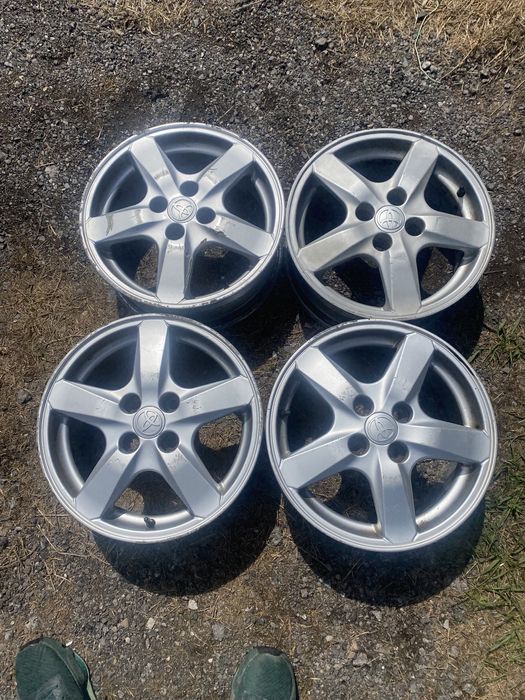 Джанти 15ки от Toyota 4x1000