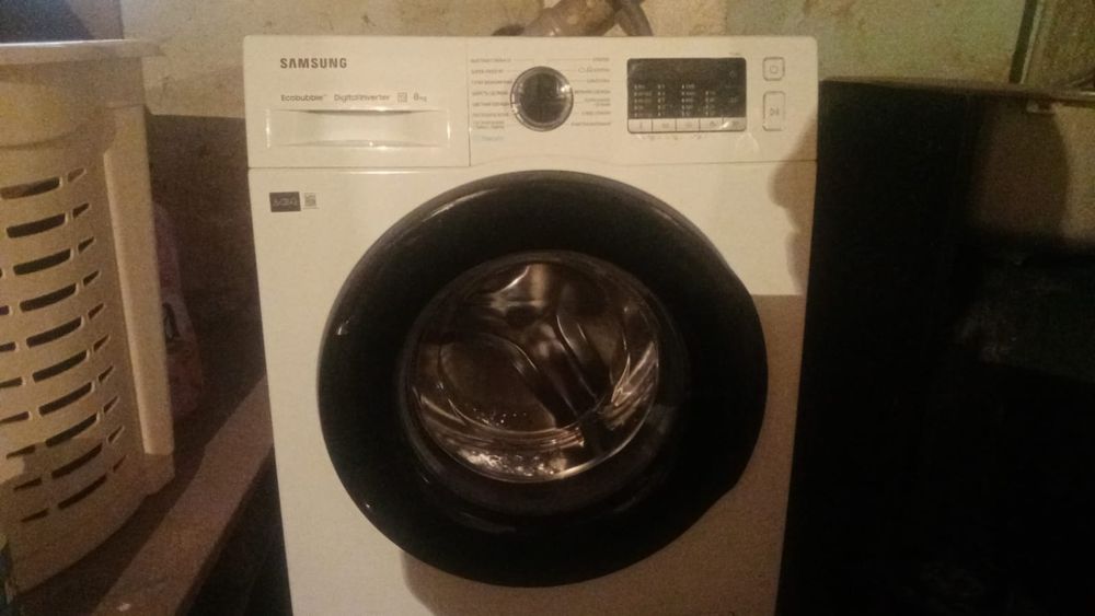 Продам стиральную машана самсунг