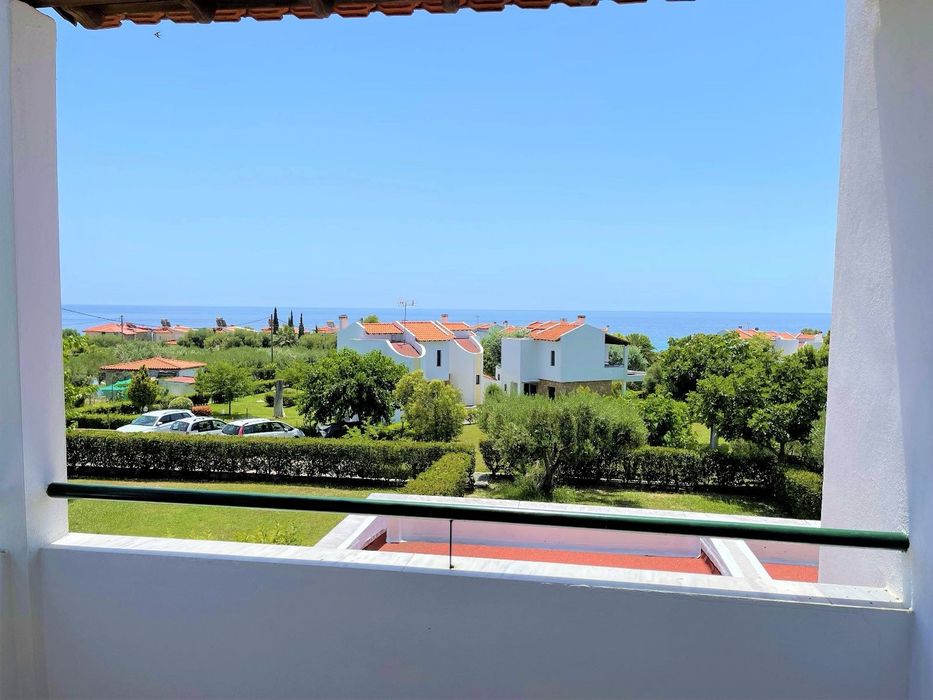 Вила до морето с три спални за продажба в Неа Скиони, Халкидики