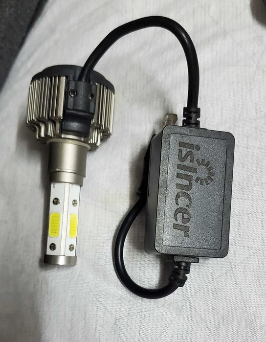 LED headlight H7