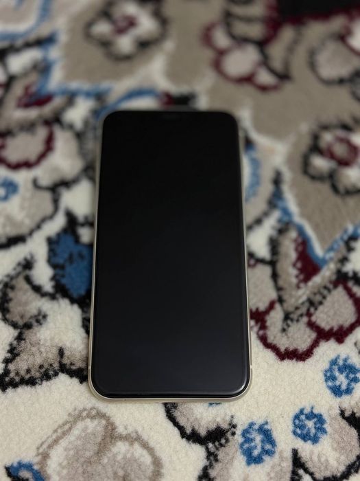 iPhone 11 oq rangda