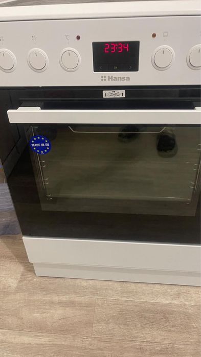 Электроплита продается срочна