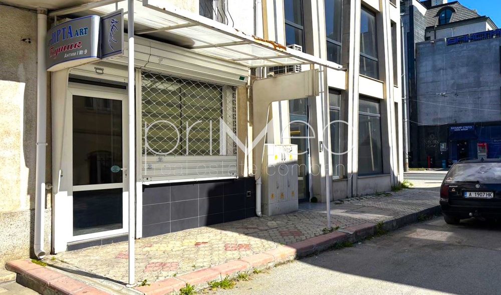 Офис в Бургас-Център площ 111 цена 159000