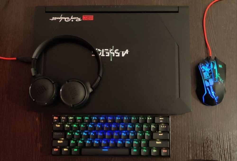 Игровой ноутбук Acer обмен