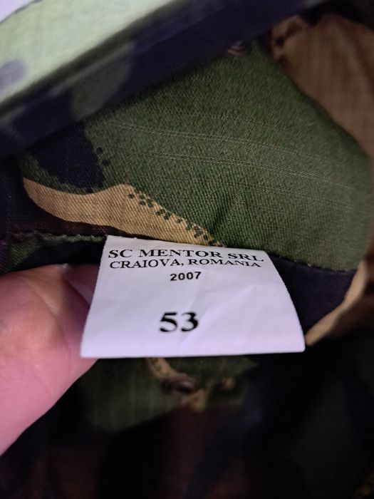 Capelă militară, camuflaj pădure!