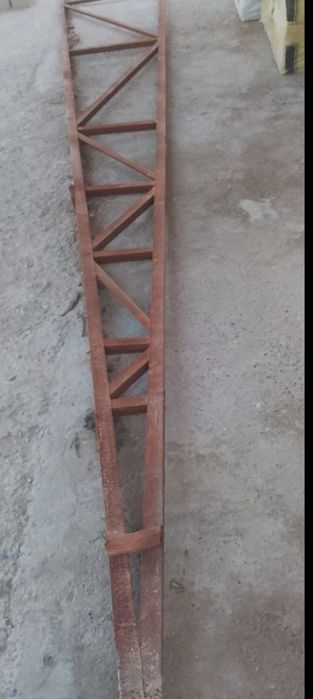 Оте арзан багада сатылуда.Металлическая ферма