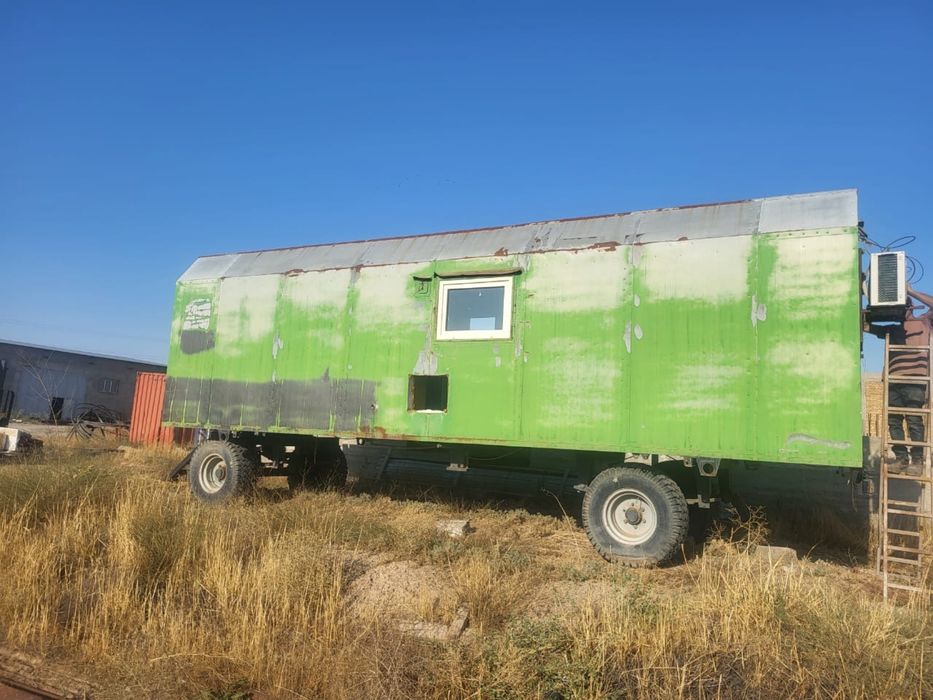 Вагон жилой на шасси