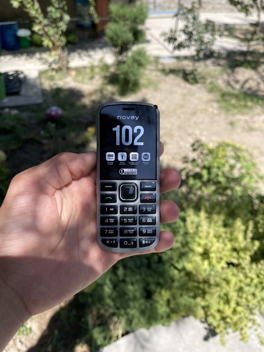 Novey 102 tugmali telefon — Nokia ga o‘xshash Original