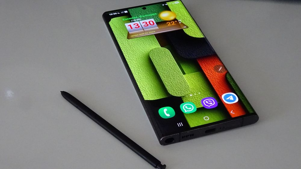 Samsung  Galaxy S22 Ultra