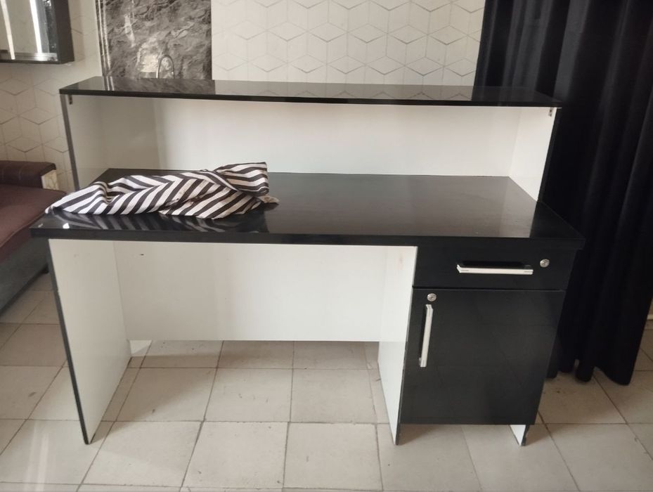 Mebel komplekt shkaf