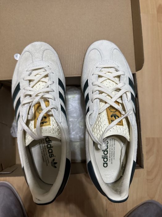 Adidas Originals различни модели, всички в размер  39.1/3