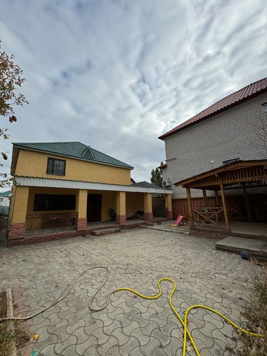 Продается коттедж в центре города по ул. Аксункар 7