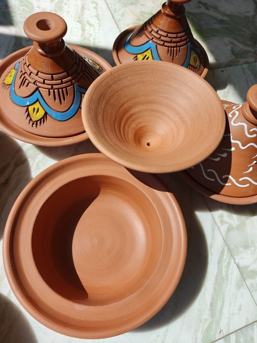 Vase tajine marocan diverse sortimente și dimensiuni noi