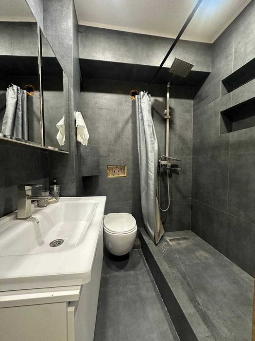 СДАЕТСЯ 2-ком кв ЯШНАБАДСКИЙ р-н около Кадешева / 40-лет