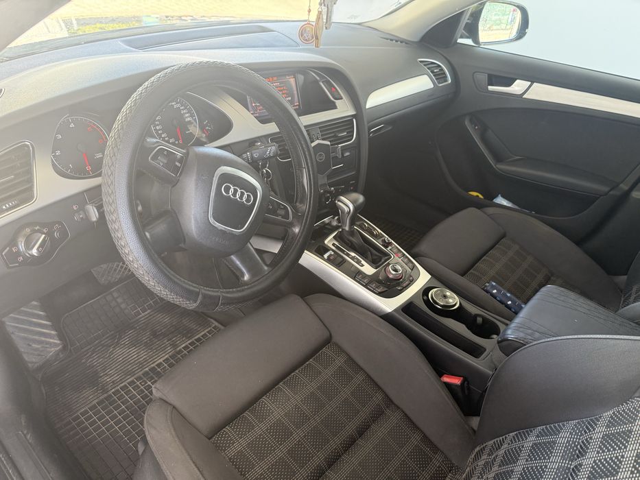 Audi A4B8 2012 Automat