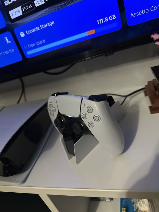 Playstation 5 digital 1tb + charging station +3 ani garantie