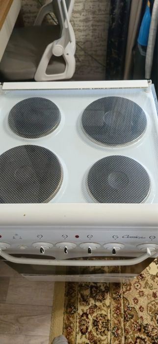 Продам электроплиту рабочую