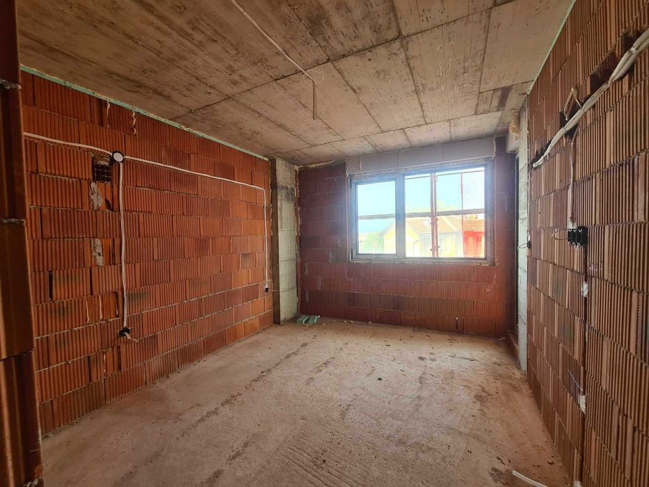 Продава се Двустаен апартамент в Хасково, Любен Каравелов - 72 кв.м за 1007 €/кв.м - Снимка #4