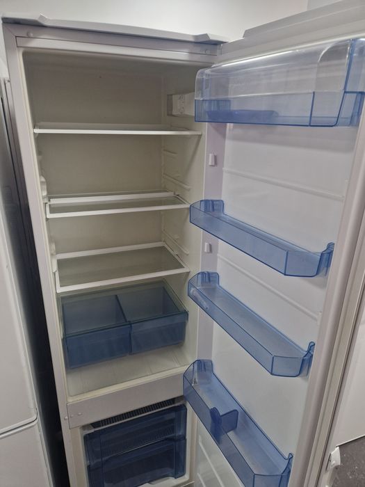 Хладилник с фризер Gorenje A+