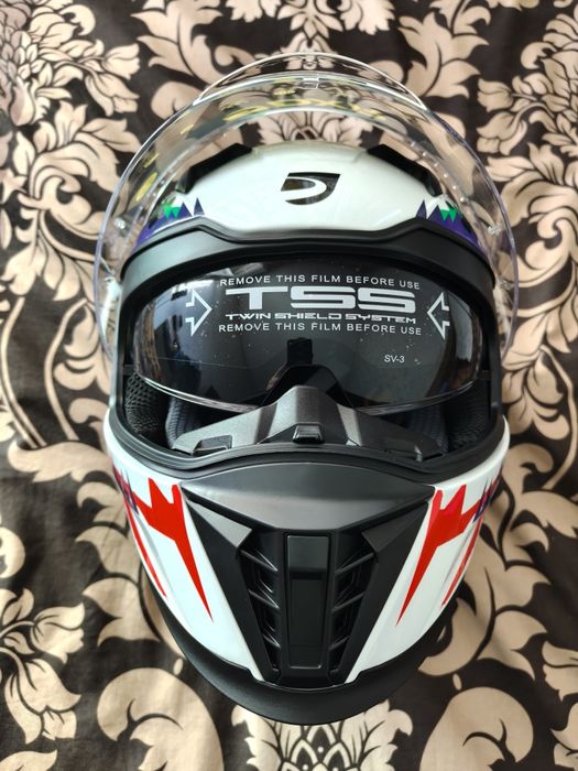 Каска за мотор DXR Eros Joker