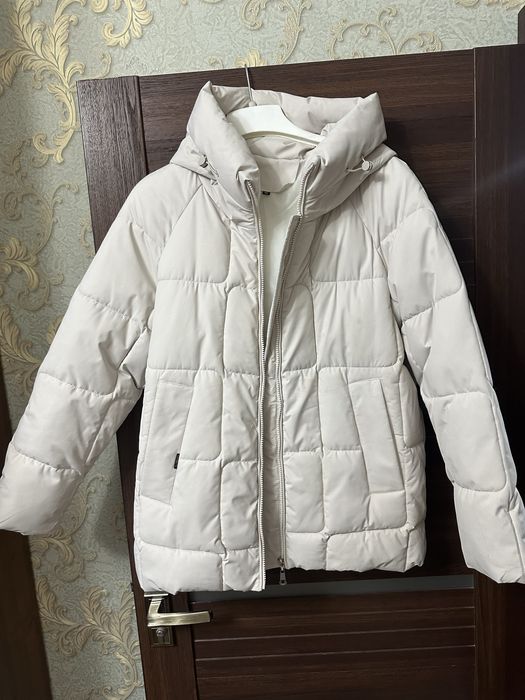 Зимняя женская куртка очень теплая