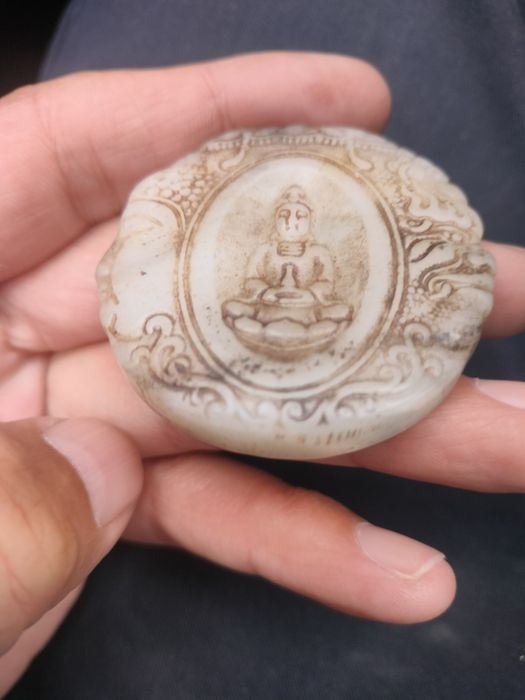 жасалған қас тасы