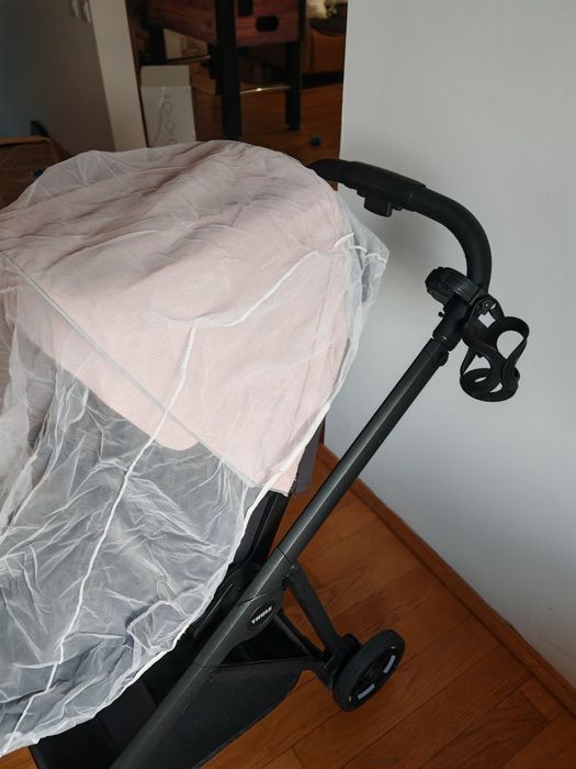 Cărucior Thule Shine 2 in 1 sau separat