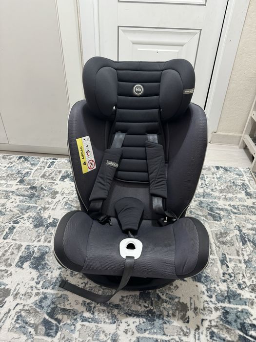 Продам автокресло Hb