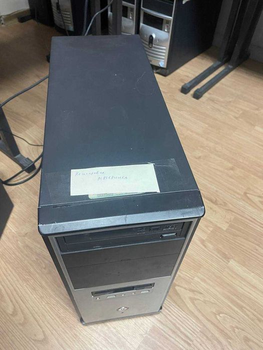 Системный блок / Монитор для офиса